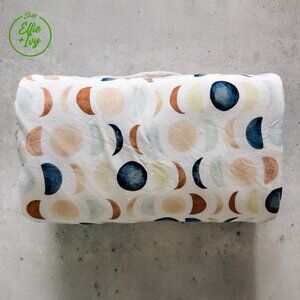 Little Sleepies Luna Neutral Triple-Layer Bamboo Viscose Large Cloud Blanket